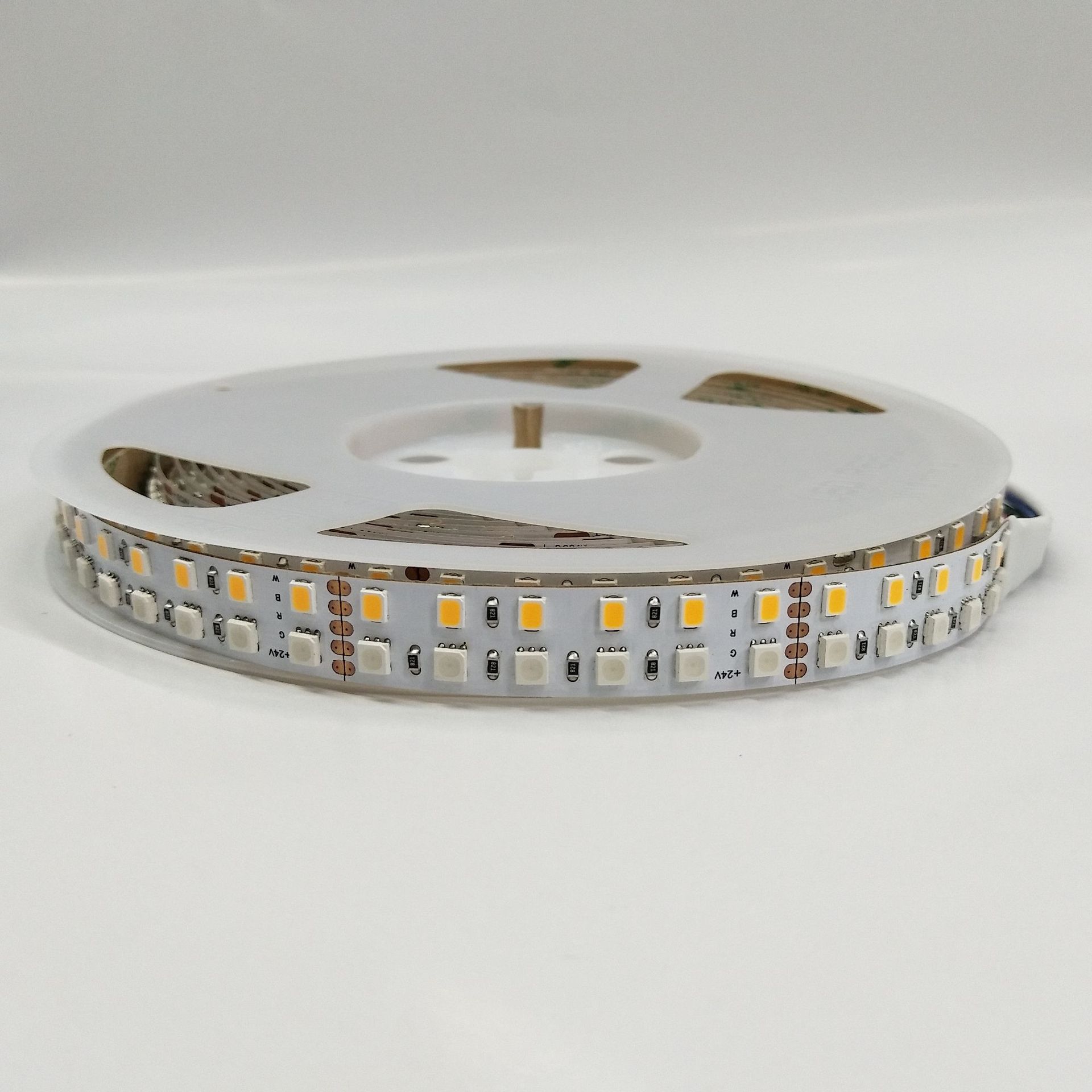 3838 RGBW LED strip DC24V CRI90